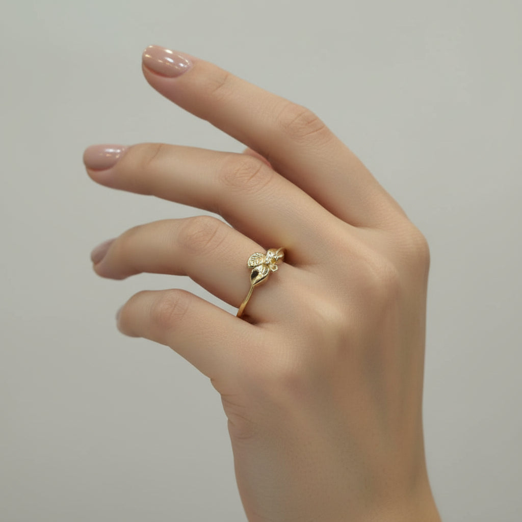 18k Gold 3 Leaf Ring - 18k Gold Ring - Embellish Gold Jewelry & Diamond