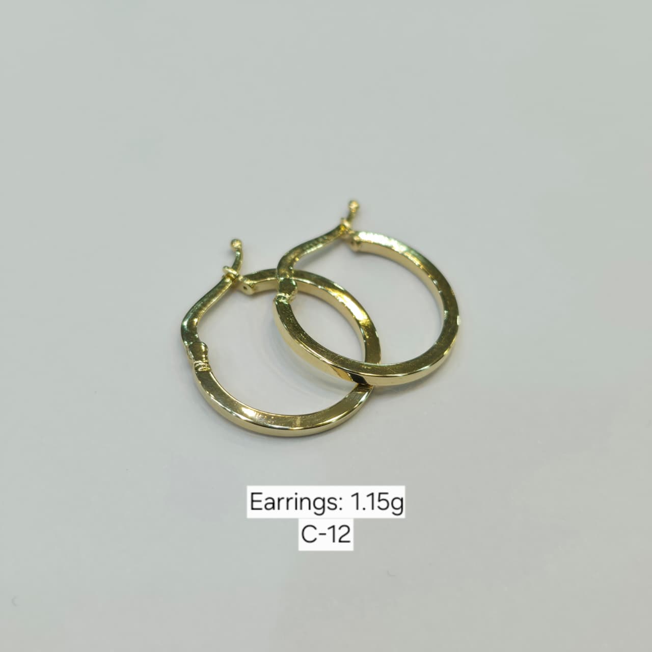 18k Gold Simple Loop Earrings