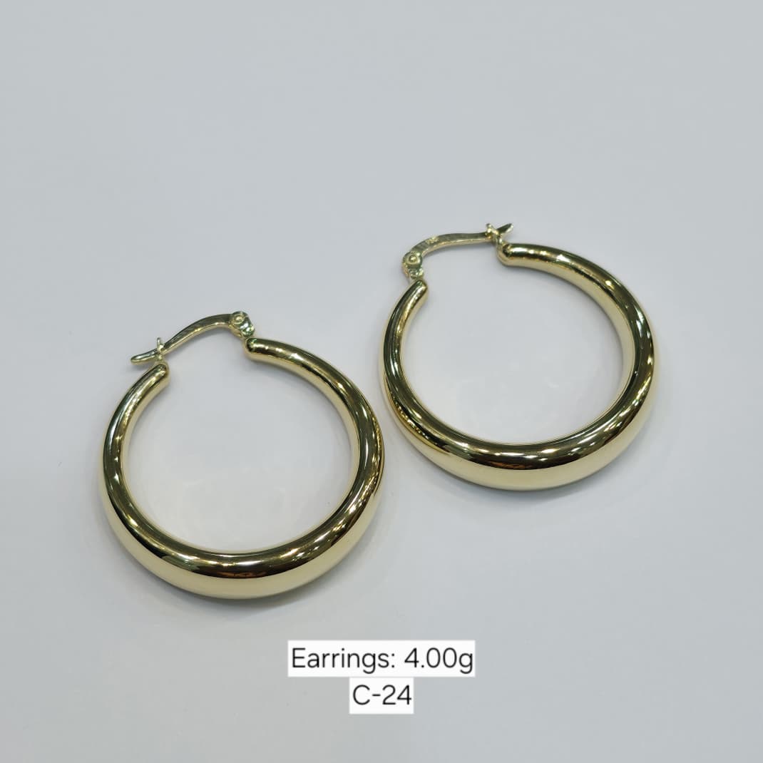 18k Gold Shiny Solid Loop Earrings