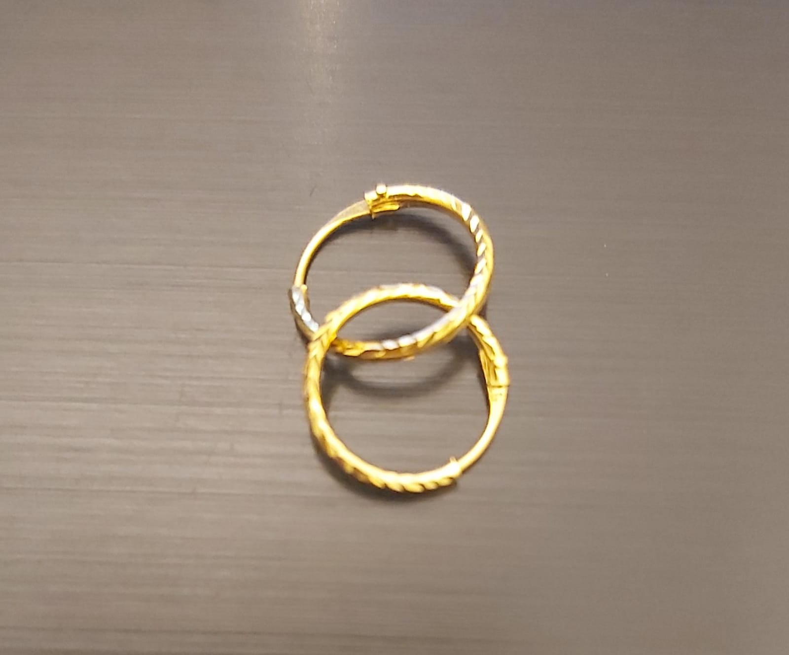 21k Gold Simple Loop Earrings