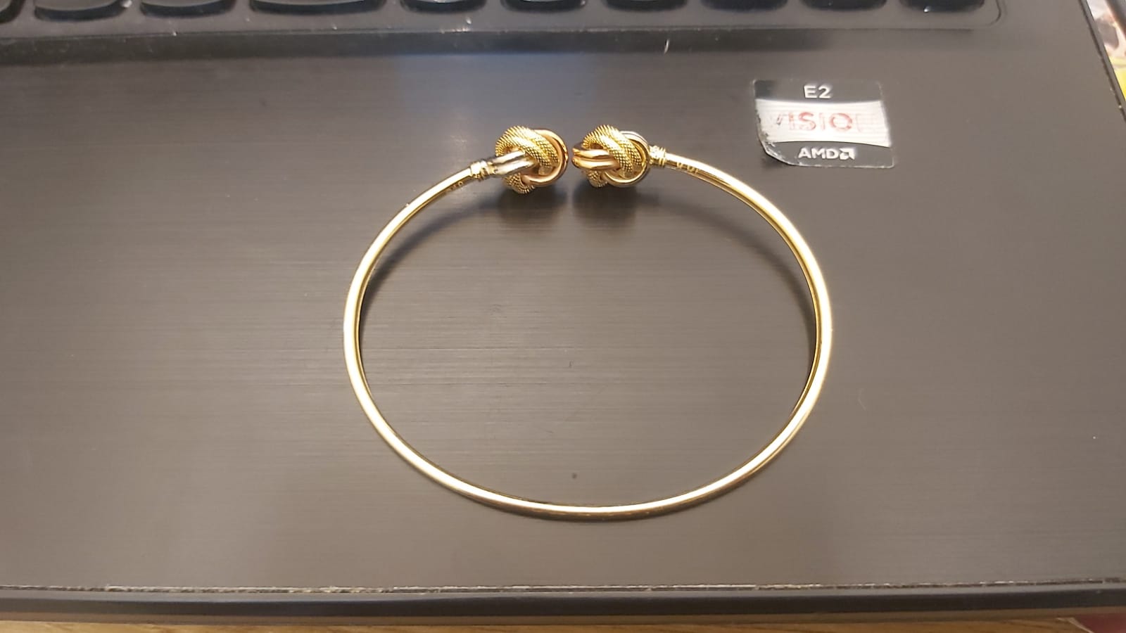 18k Gold Matte Tri Color Cinnamon Bangle