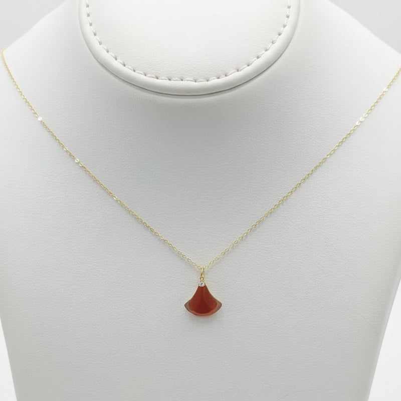 18k Gold Red Triangle Necklace - مجموعة احتفالية - Embellish Gold Jewelry & Diamond