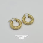 18k Gold Thick Snake Skin Inspired Loop Earrings
