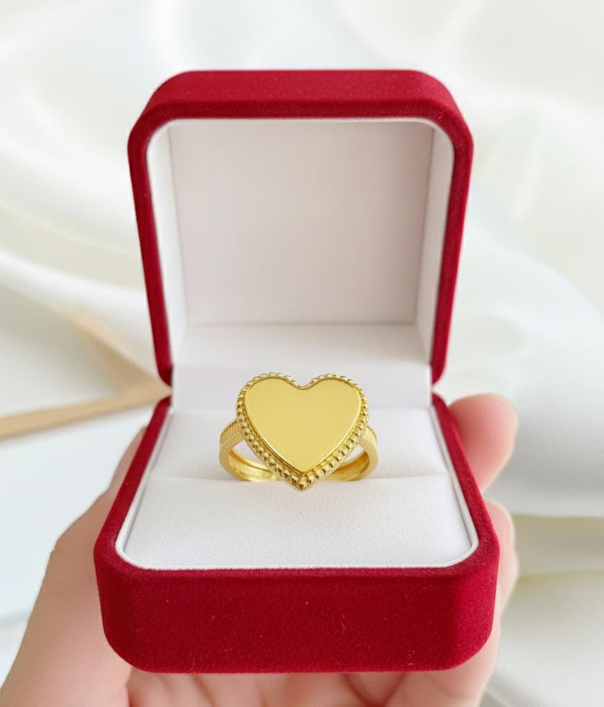 18k Gold Big Heart Ring