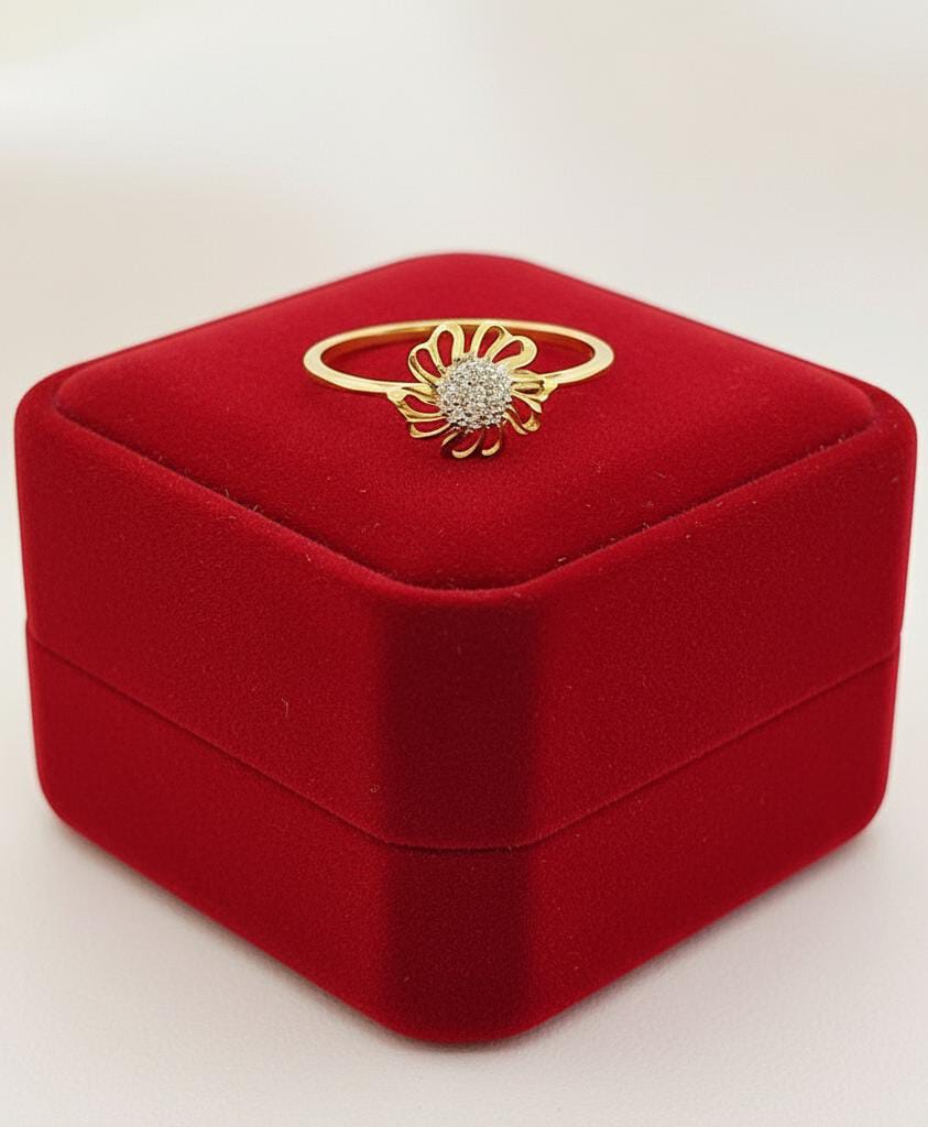 18k Gold White Matt Flower Ring