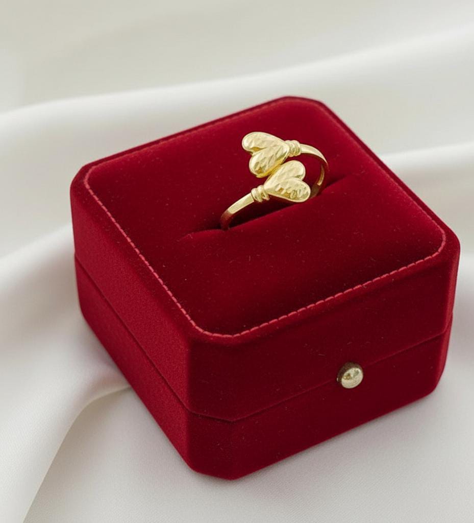 18k Gold Double Edge Heart Ring