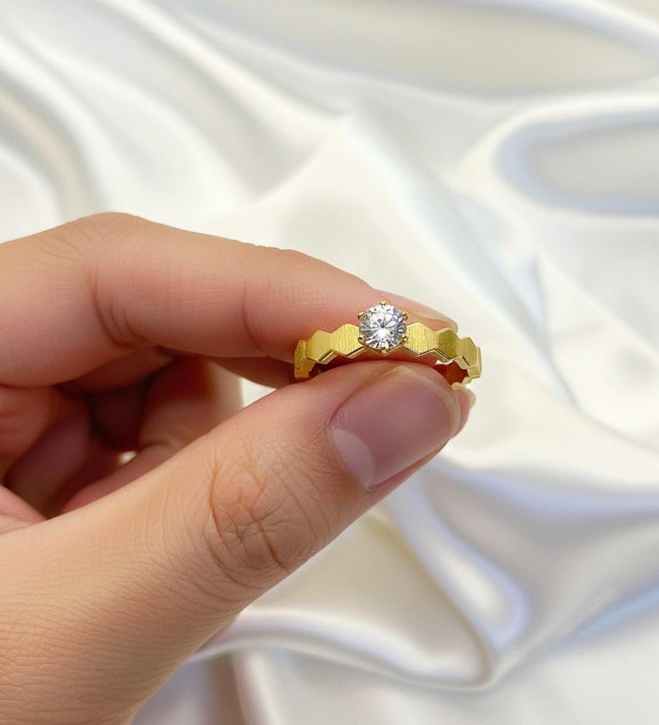 18k Gold Engagement Single Stone Ring - 18k Gold Ring - Embellish Gold