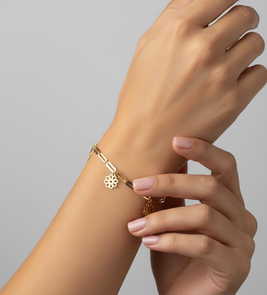 18K Real Gold 5 Flower Paper Clip Bracelet