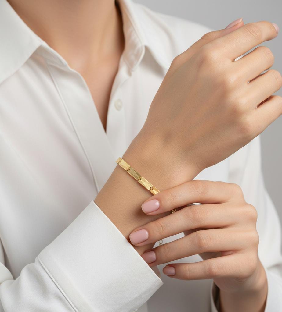 18K Real Gold Arrow Design Plates Bracelet