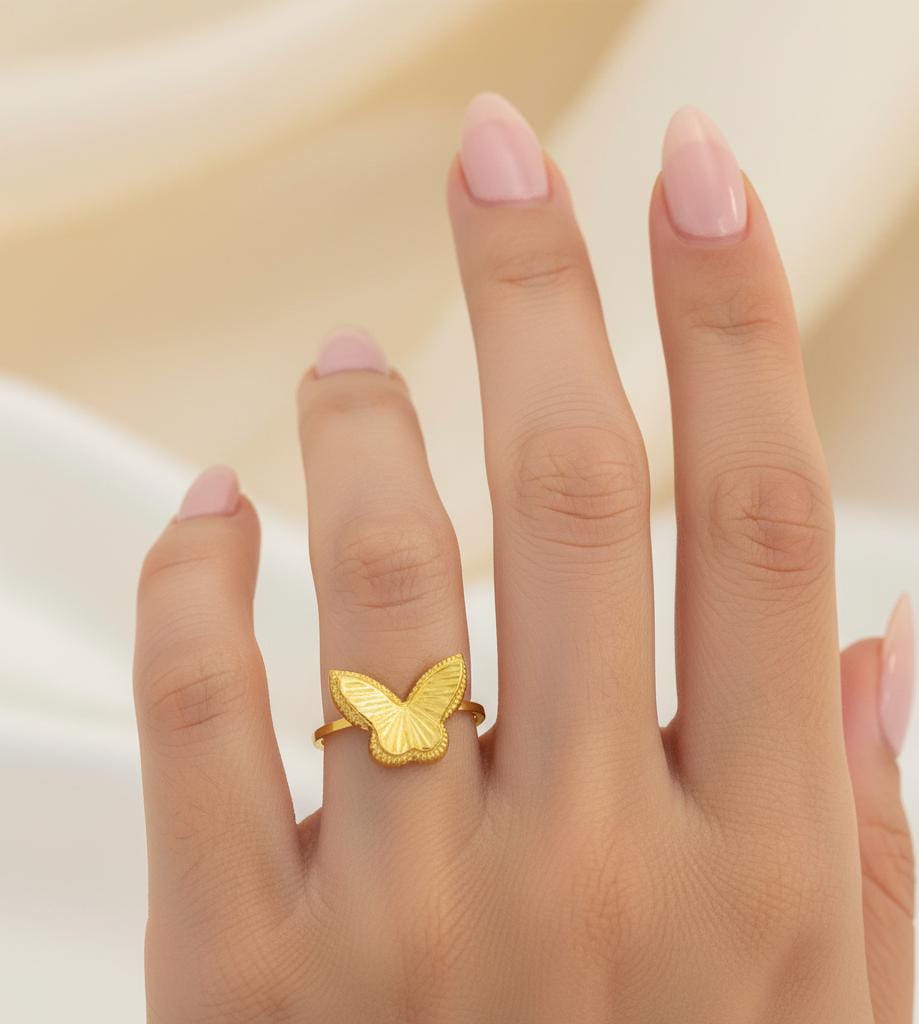 18k Gold Butterfly Line Ring