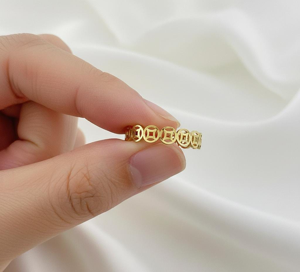 18k Gold Coin Ring