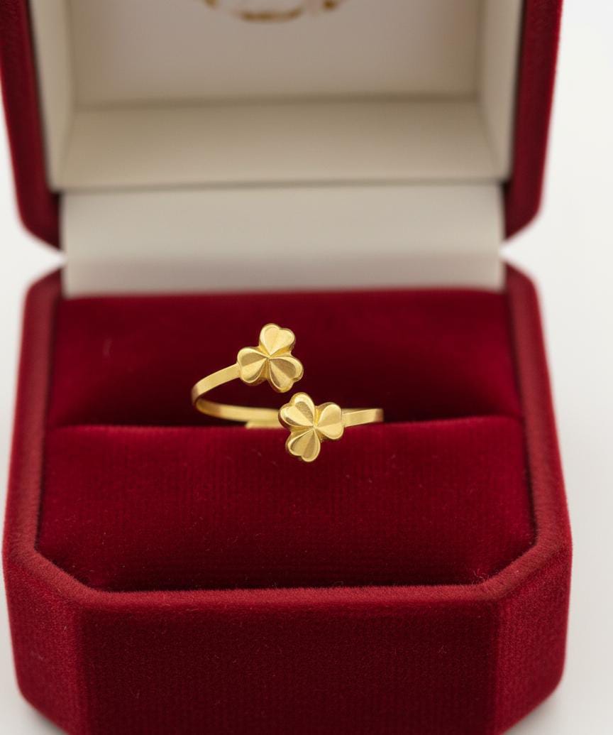 18k Gold 2 Flowers Ring