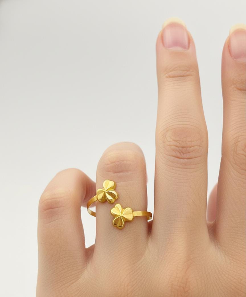 18k Gold 2 Flowers Ring - Festive Collection - Embellish Gold