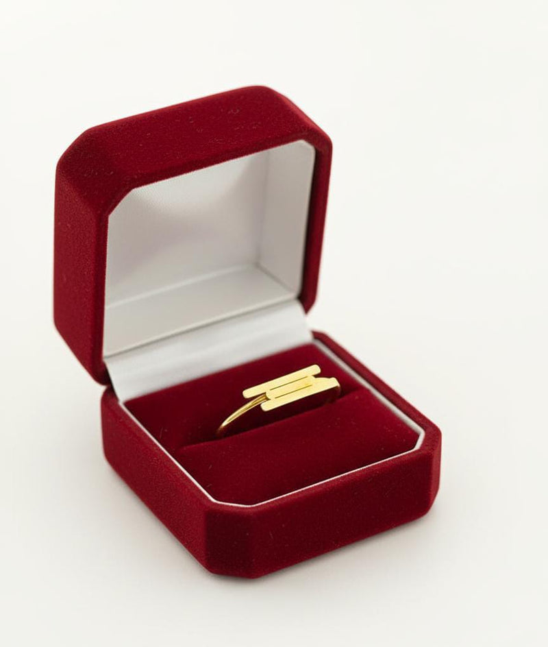 18K Real Saudi Gold Vertical Ring 139 - New Launch - demo - Embellish Gold