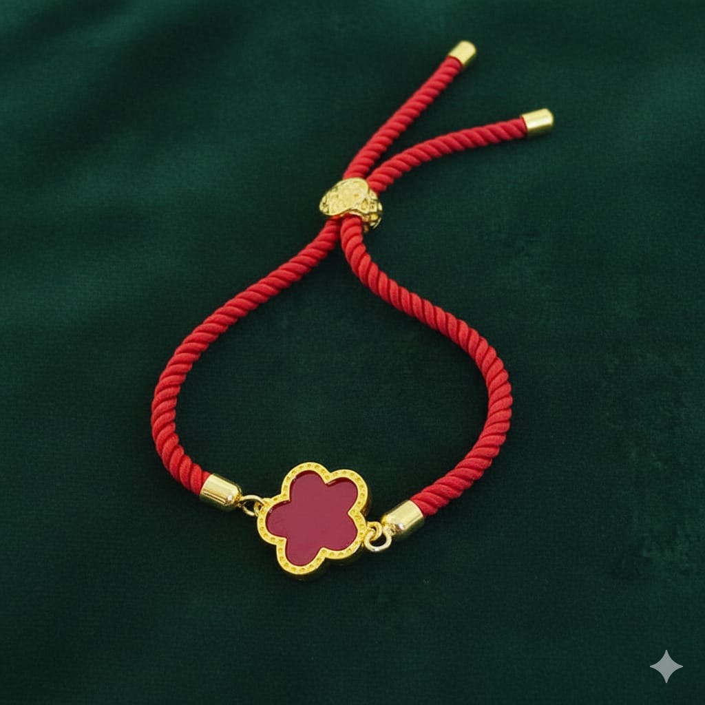 Red Star Thread Bracelet