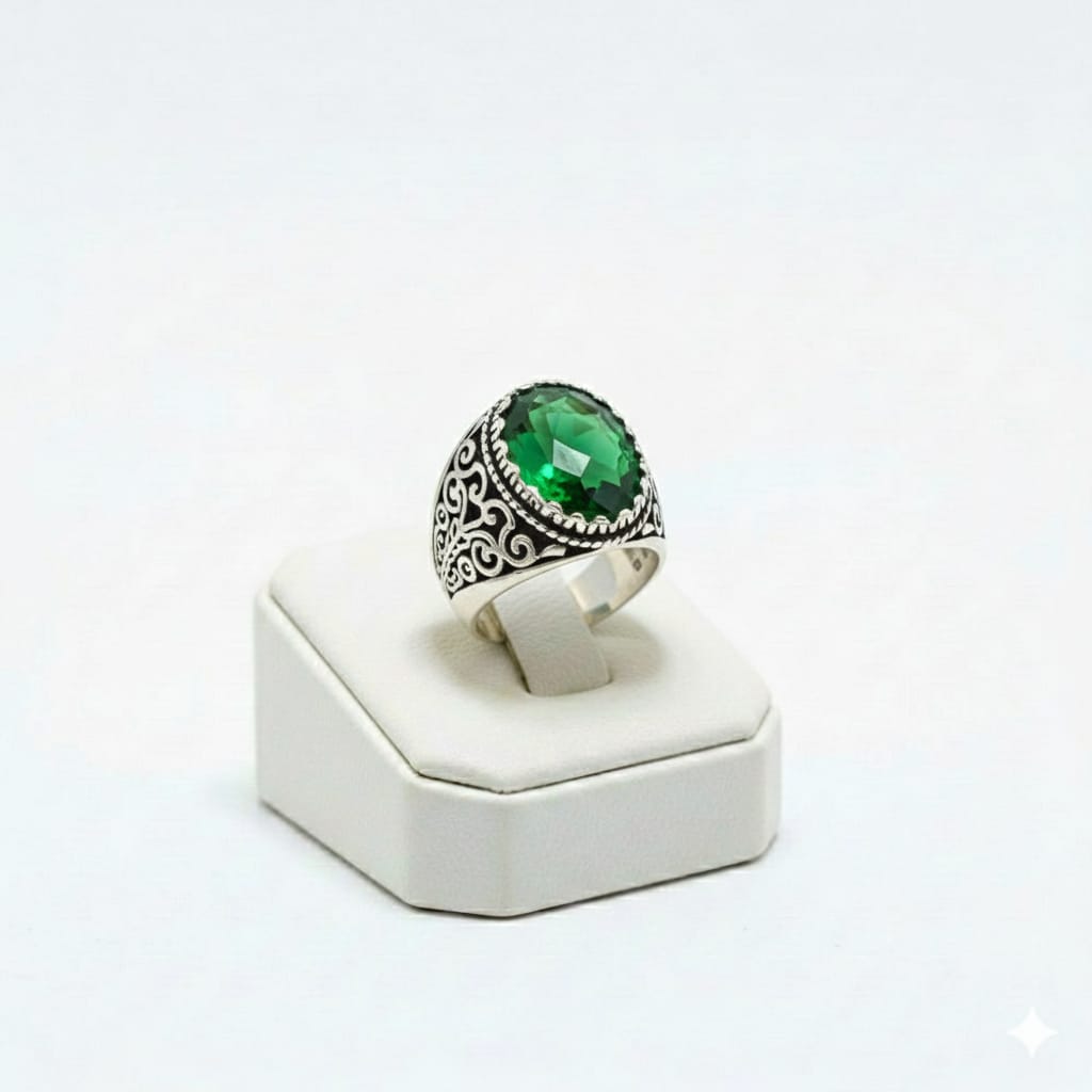 925 Silver Green Cut Stone Ring