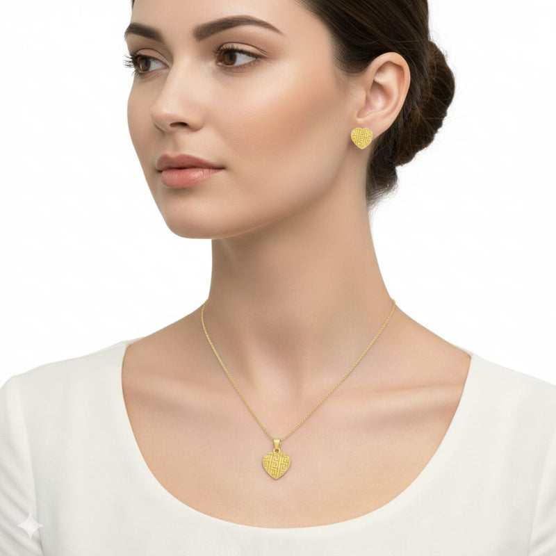 18k Gold VS Heart Jewelry Set - Jewelry Set - Embellish Gold