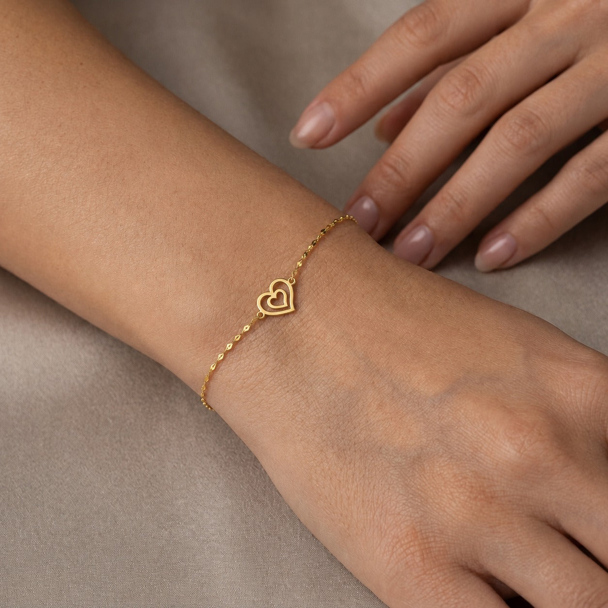 18K Real Gold Heart in Heart with Mirror Chain Bracelet - 18k Gold Bracelet - Embellish Gold
