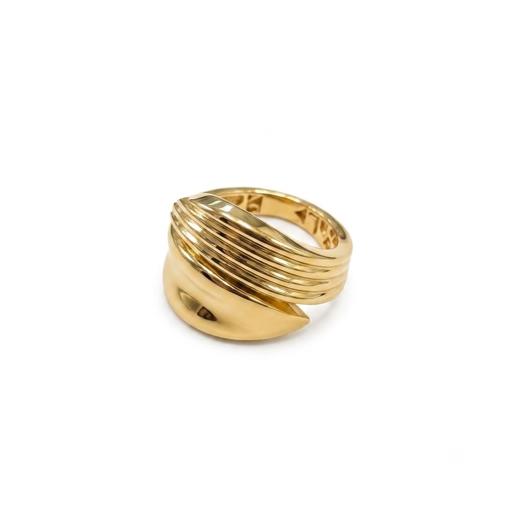 18k Gold Lines Solid Ring