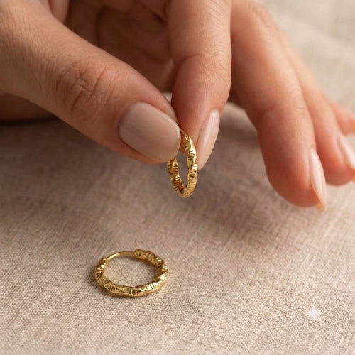 18k Gold Dia Cut Style Loop Earring