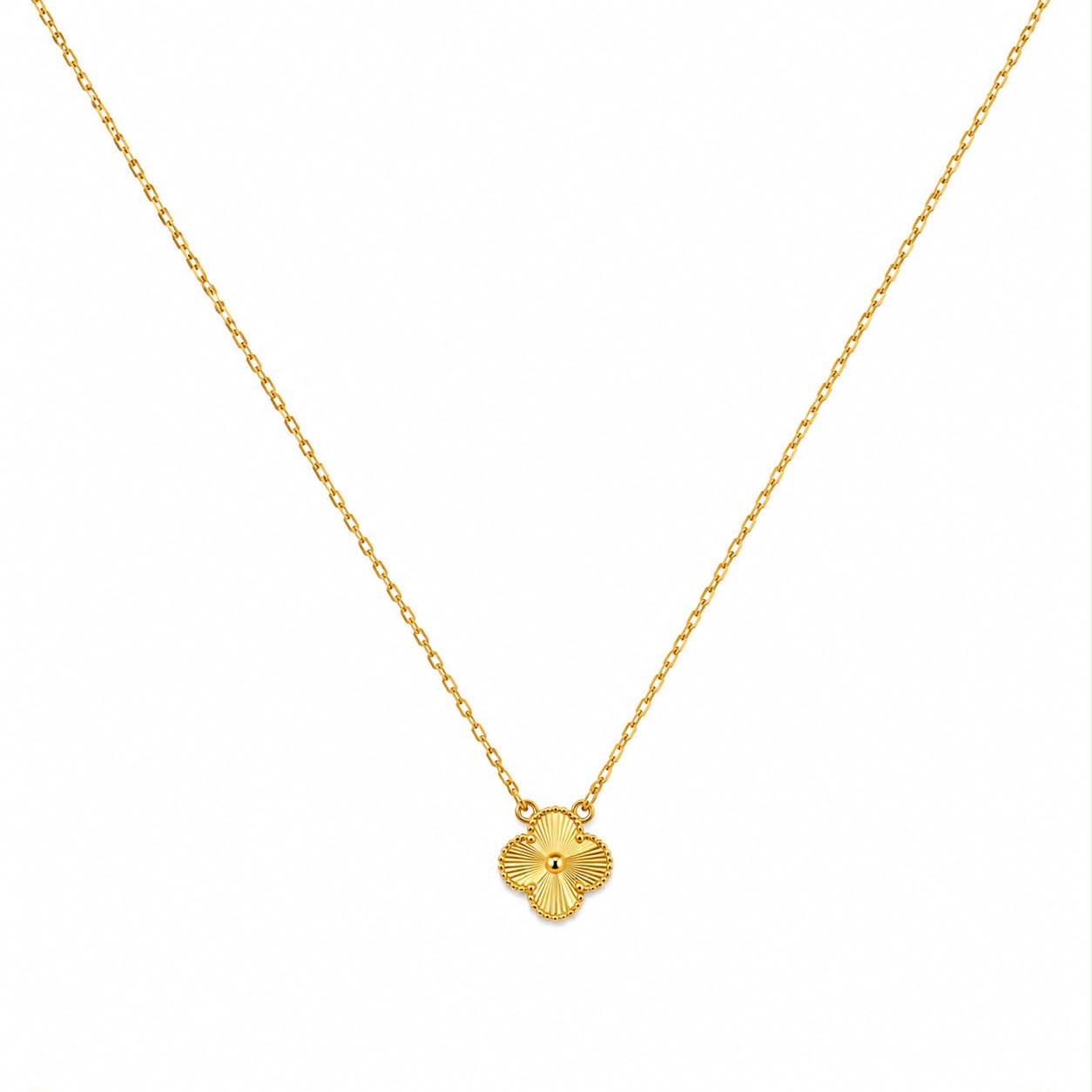 18k Gold Light Attached Clover Necklace