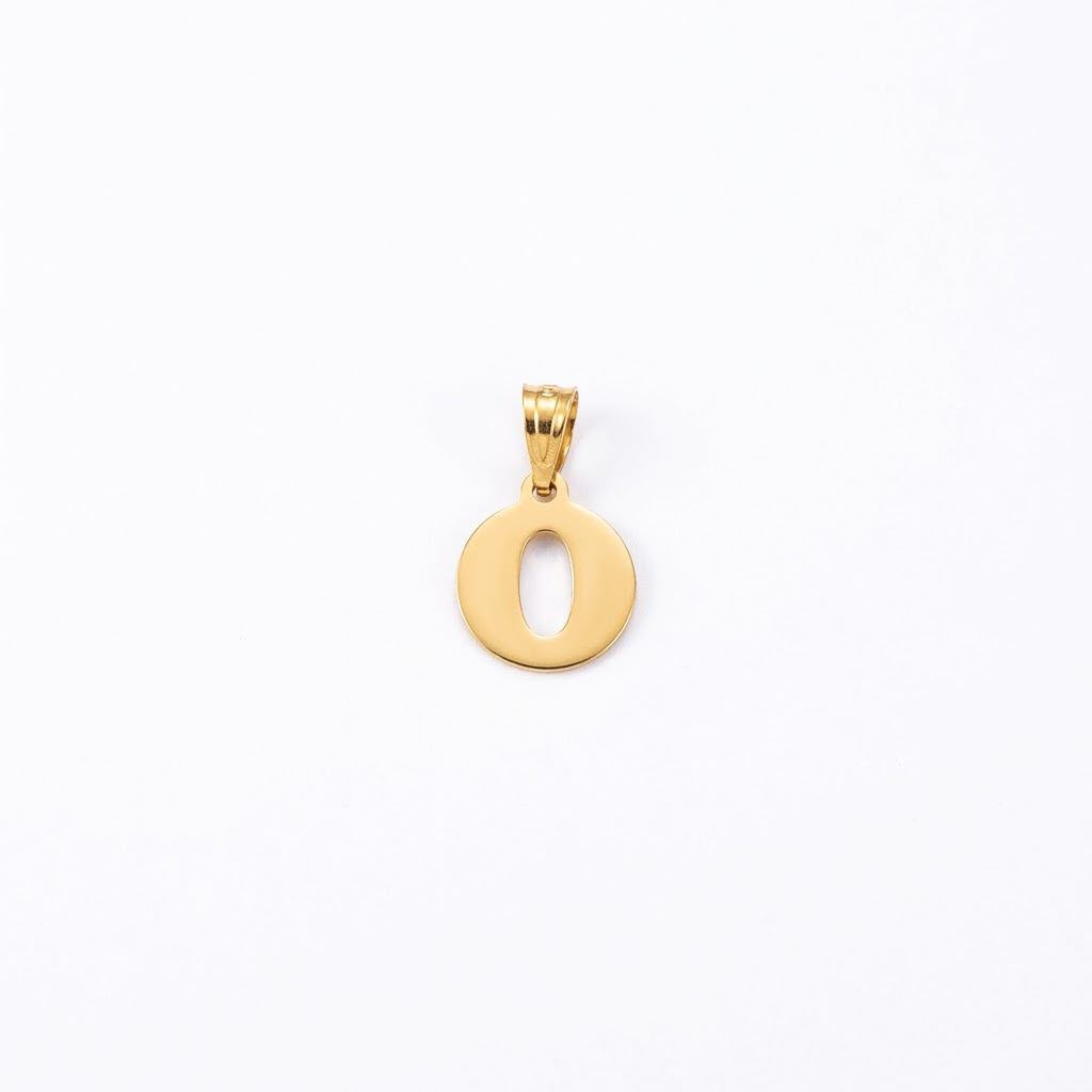 18k Gold O Initial Paperclip Necklace