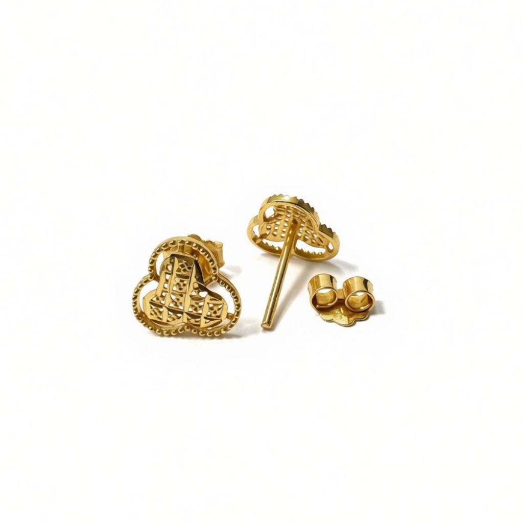 18k Gold 3 Petal Inspired Stud Earrings - 18k Gold Earrings - Embellish Gold Jewelry & Diamond