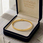 18k Gold Maze Line Bangle - 18k Gold Bangle - Embellish Gold Jewelry & Diamond