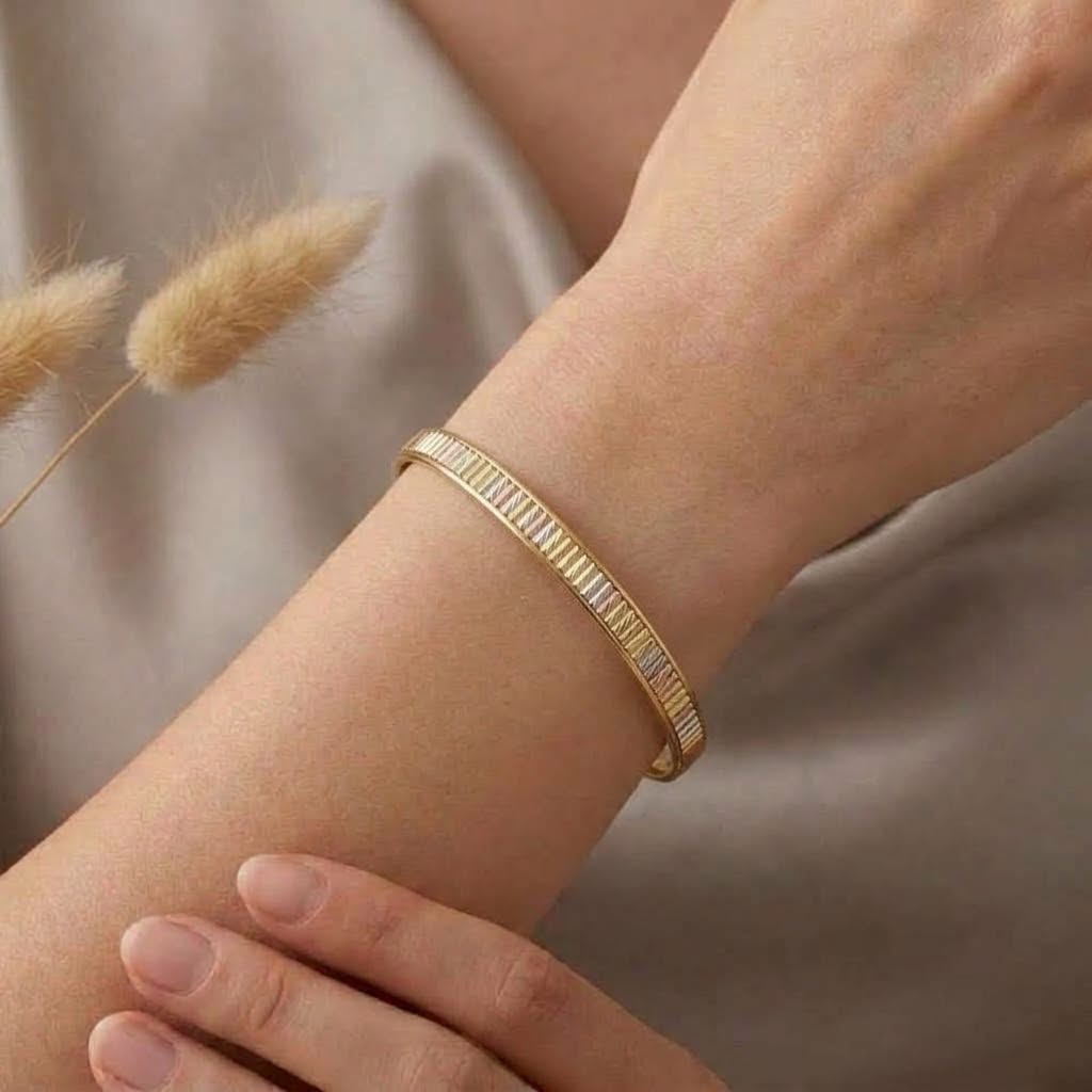 18k Gold Tri Color Line Inspired Bangle - 18k Gold Bangle - Embellish Gold Jewelry & Diamond