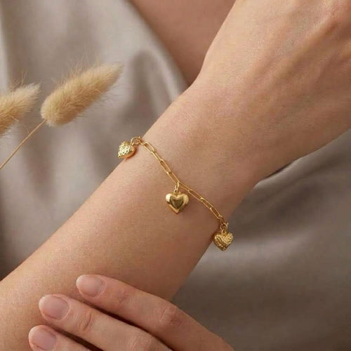 18k Gold 3 Dia Plain Heart Bracelet - المنتجات - Embellish Gold Jewelry & Diamond