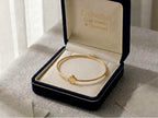 18k Gold Premium Clover Bangle - 18k Gold Bangle - Embellish Gold Jewelry & Diamond