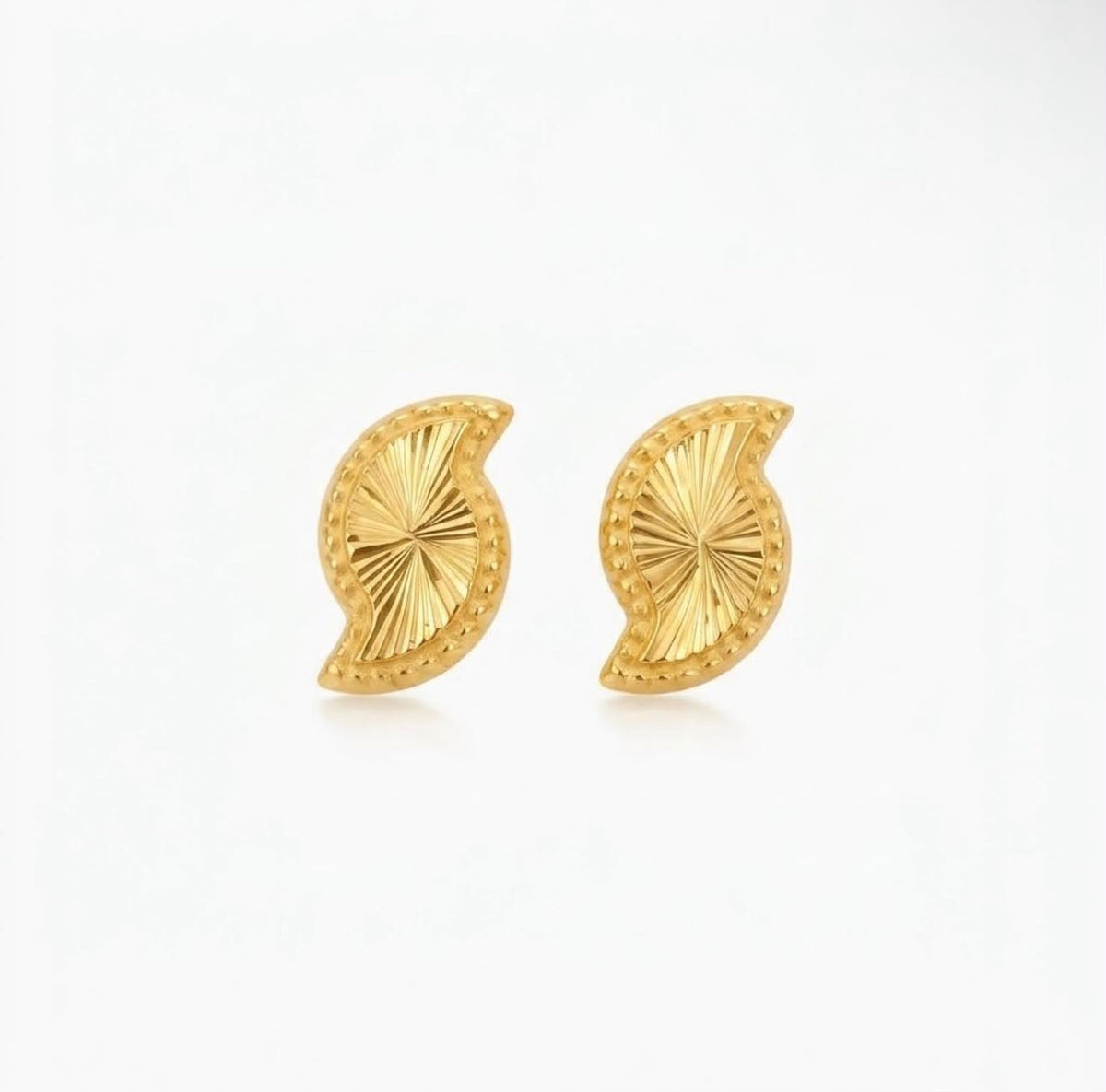 أقراط على شكل وردة من الذهب السعودي الحقيقي عيار 18 قيراط 035 - 18k Gold Earrings - Embellish Gold Jewelry & Diamond