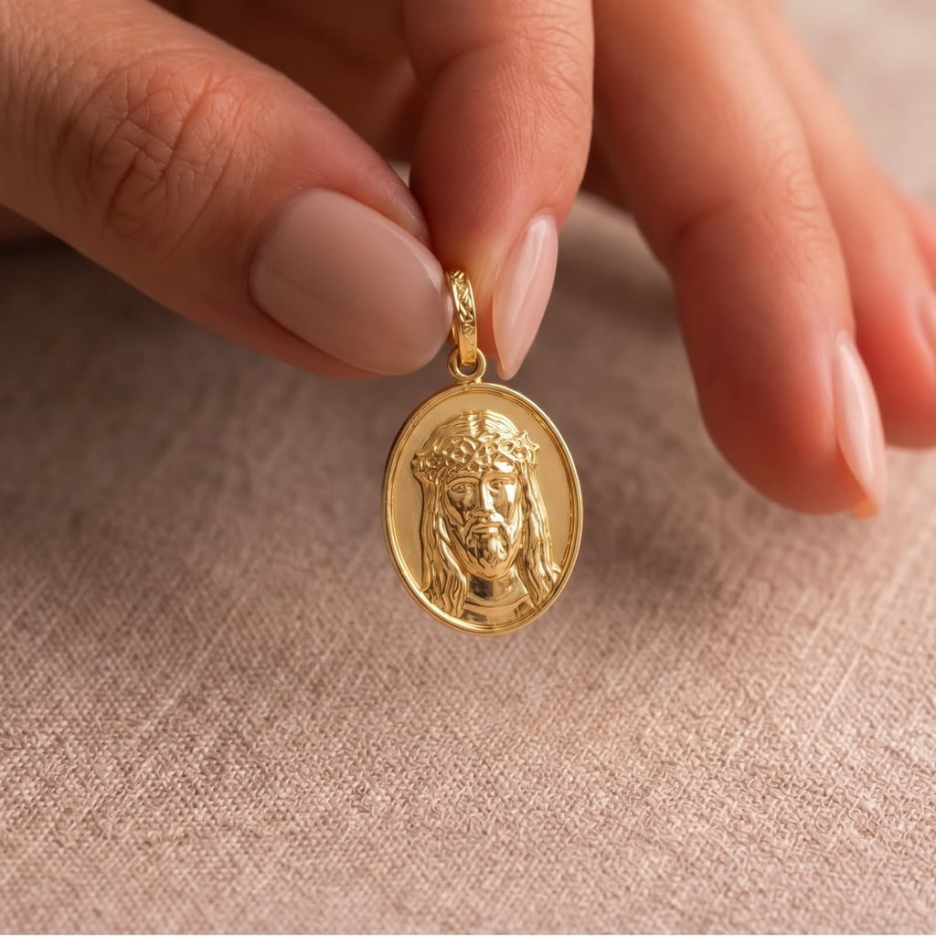 18k Gold Jesus Christ Pendant - 18k Gold Pendant - Embellish Gold Jewelry & Diamond