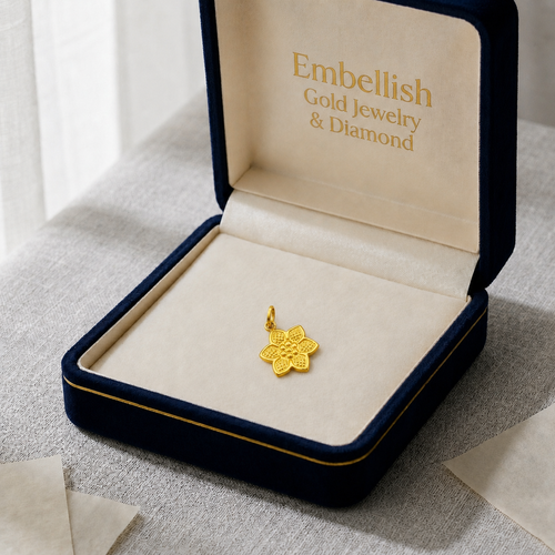 18k Gold Flower Style Star Pendant