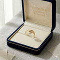 18k Gold Curve Line Ring