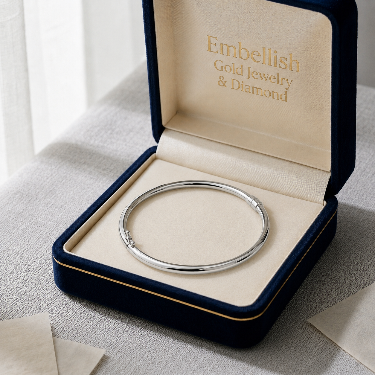 18k White Gold Iconic with Spring Bangle - 18k Gold Bangle - Embellish Gold Jewelry & Diamond