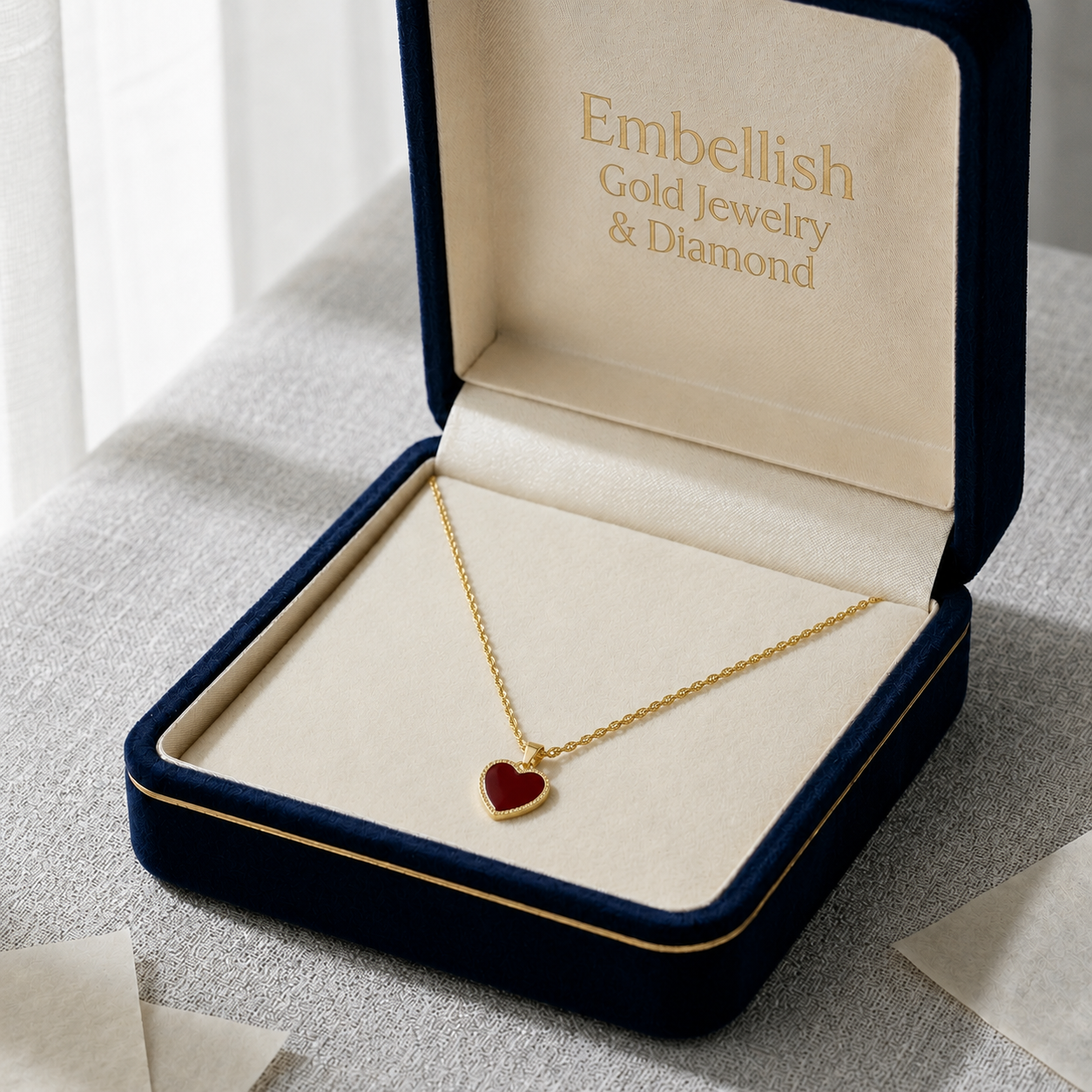 18k Gold Agate Heart Necklace