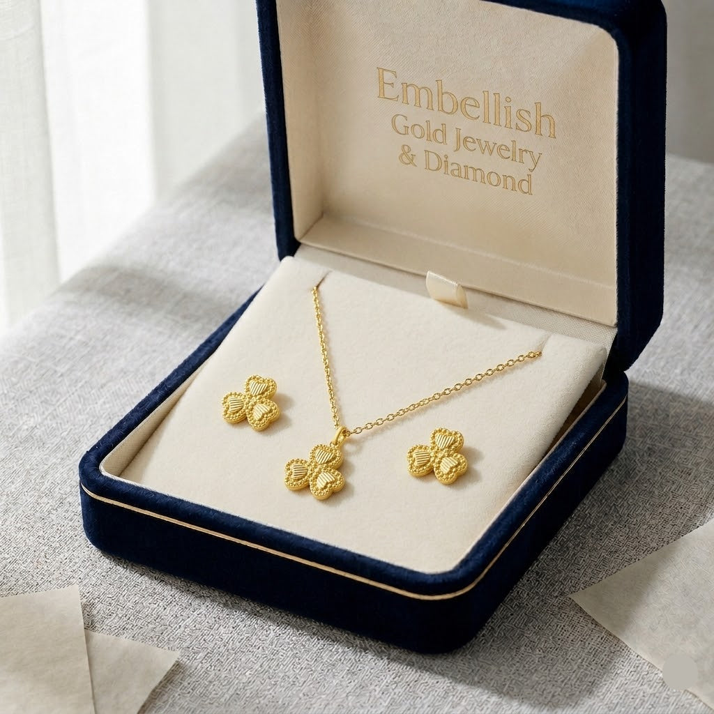 18k Gold Three Petals Jewelry Set