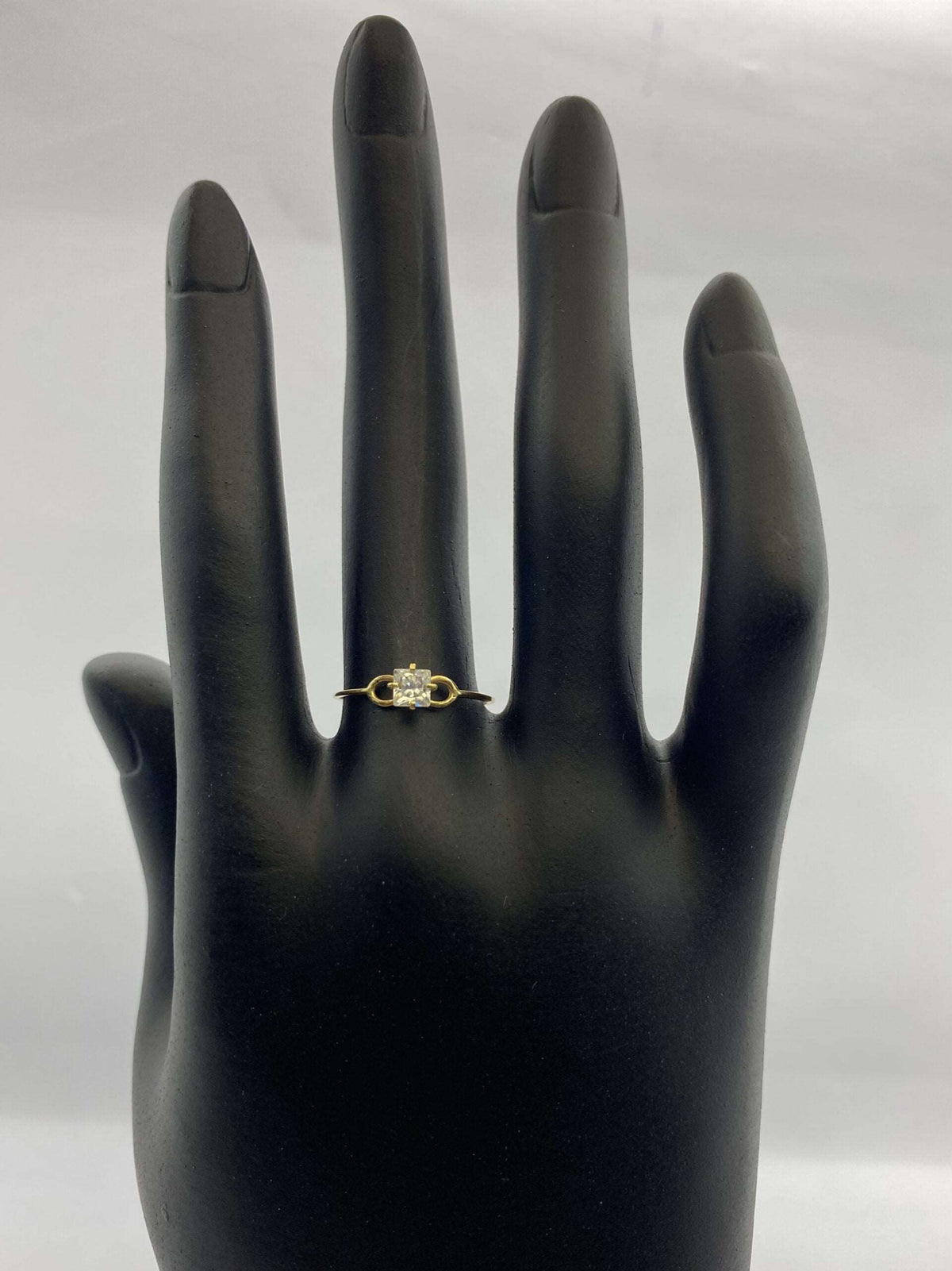 18K Gold Stone Ring For Womens 1.40