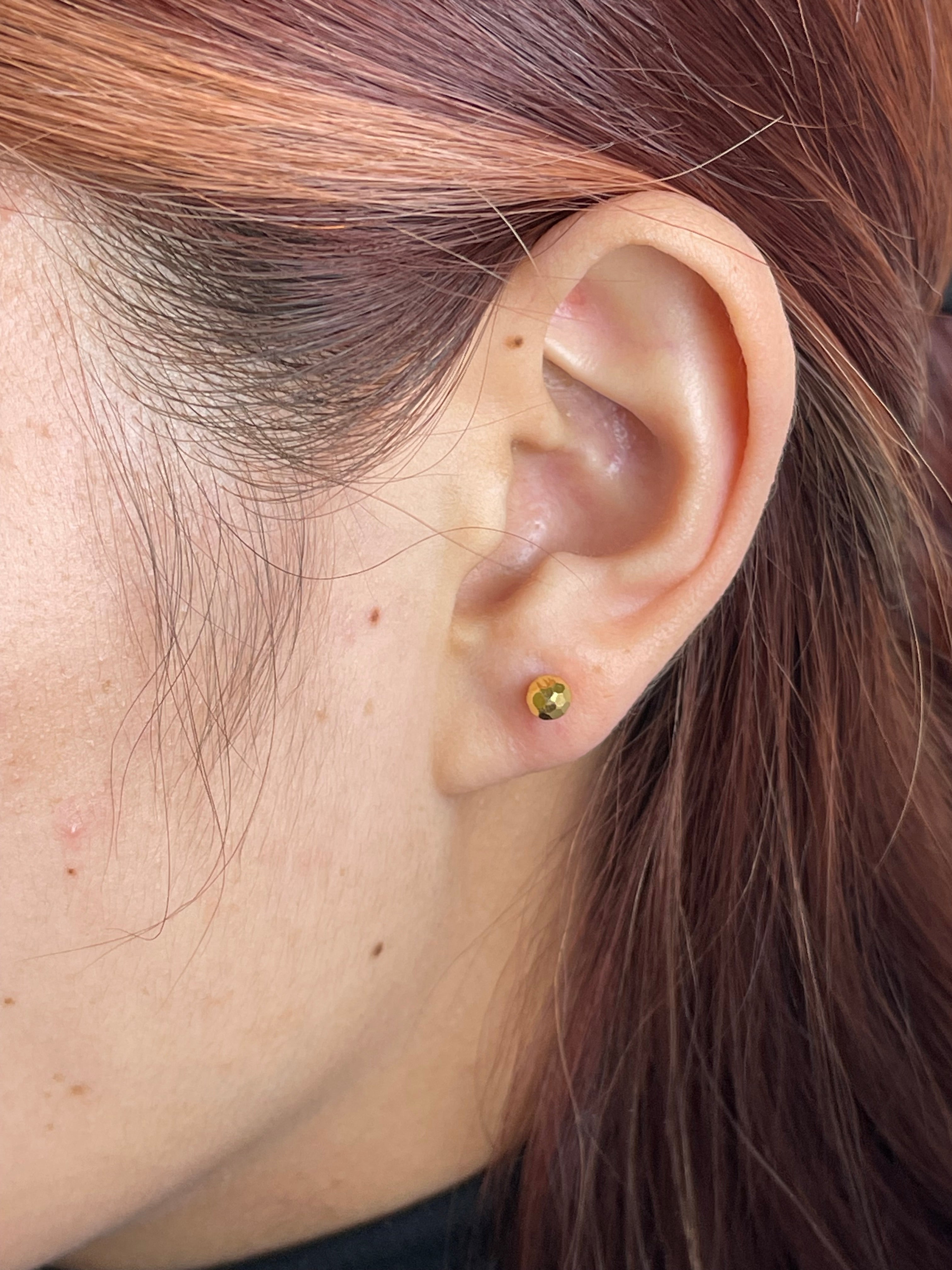 18K Gold Football Screw Earrings - Embellish Gold