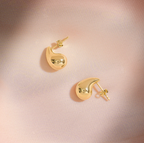 18k Gold Plain Teardrops Stud Earrings