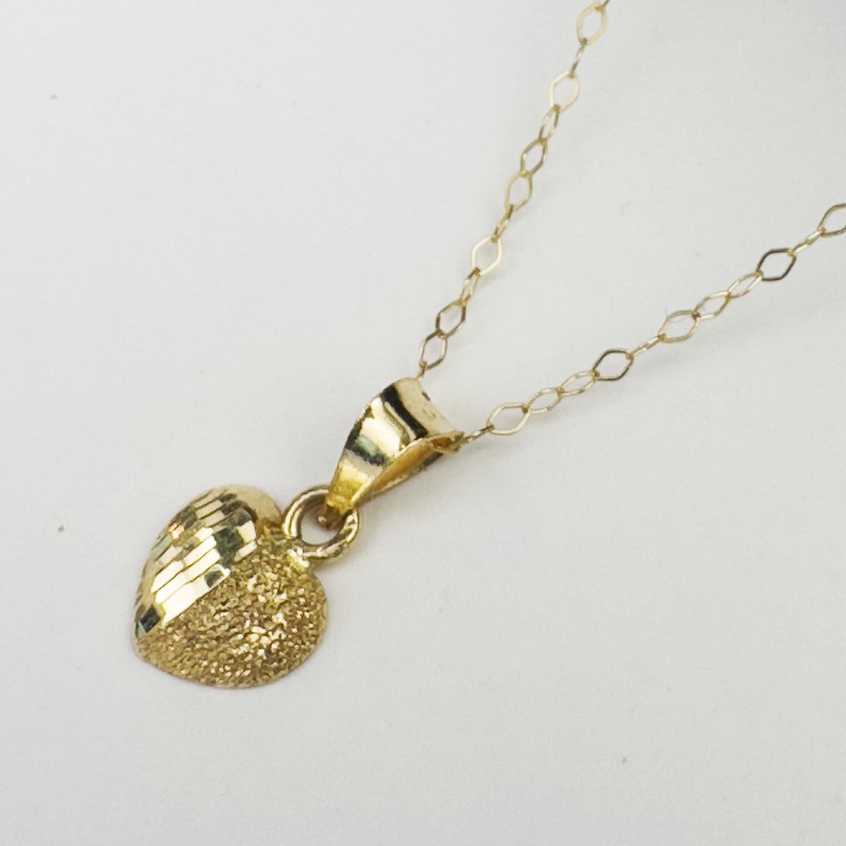 18k Real Saudi Gold Heart Shape Necklace 048