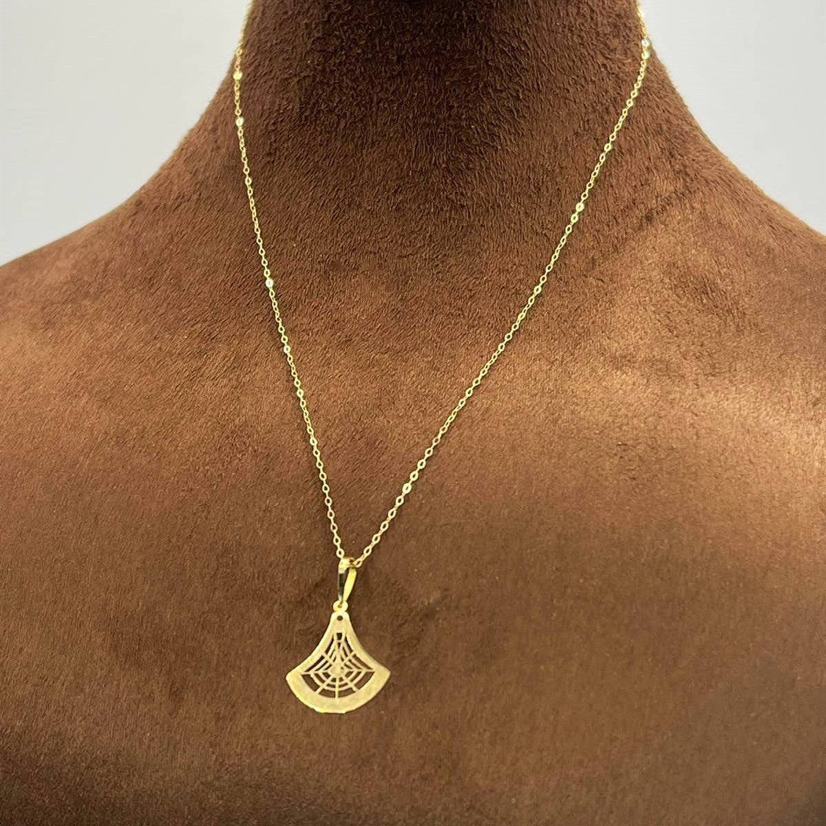 18k Real Saudi Gold Spiderweb Necklace 109