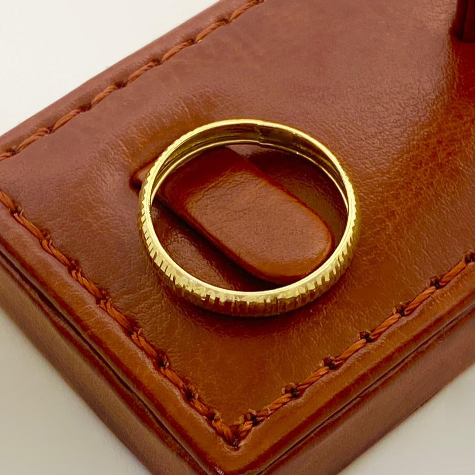 Shop 18k Gold Rings for Women Online – Embellish Gold