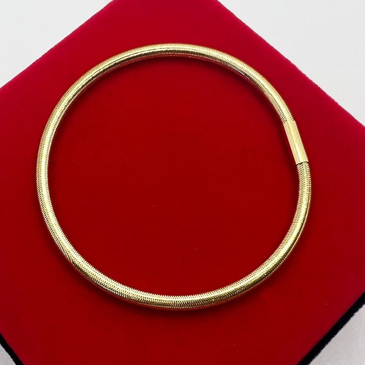 18k Real Gold Spiral Flexible Bracelet 014